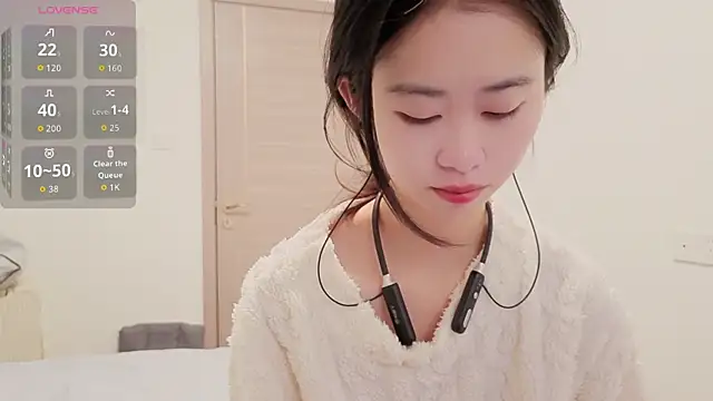 dudu-baby10 online show from 12/15/25, 11:25