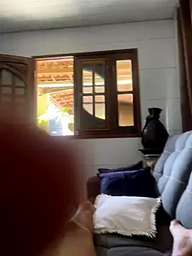 Snapshot of MCLZK chatting on 11/26/25, 06:09 MCLZK online show from 11/26/25, 06:09