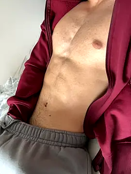 Snapshot of adgymwear1 chatting on 09/27/25, 11:15 adgymwear1 online show from 09/27/25, 11:15