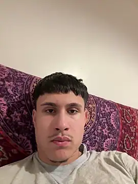 Snapshot of adgymwear1 chatting on 10/15/25, 07:47 adgymwear1 online show from 10/15/25, 07:47