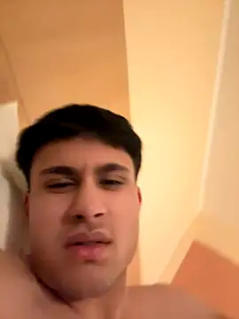 Snapshot of adgymwear1 chatting on 10/20/25, 11:05 adgymwear1 online show from 10/20/25, 11:05