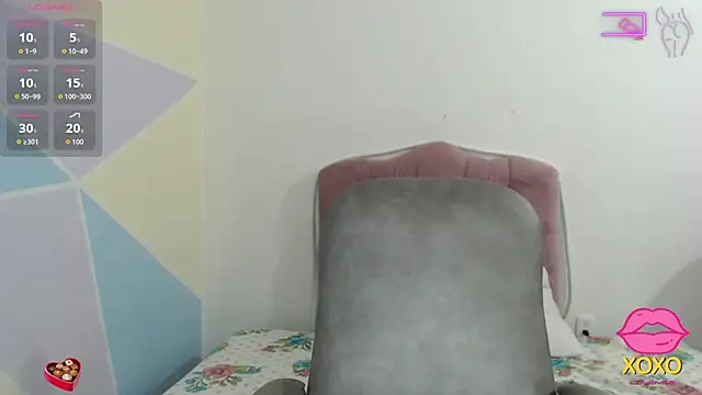 Snapshot of astrolover_ chatting on 10/27/25, 02:48 astrolover online show from 10/27/25, 02:48