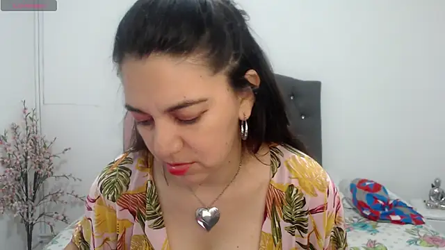 Snapshot of astrolover_ chatting on 10/30/25, 02:57 astrolover online show from 10/30/25, 02:57