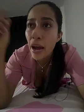 Amelia Rivas online show from 04/04/26, 11:46