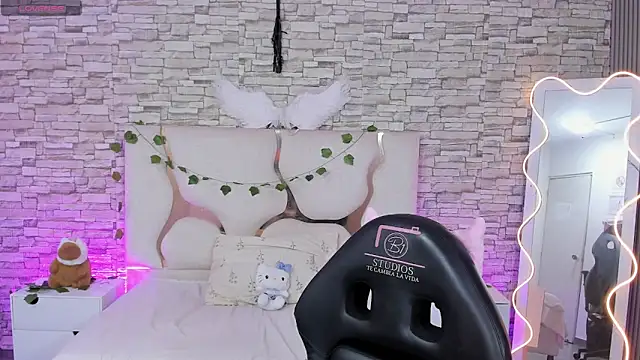 casse tay online show from 04/13/26, 03:23