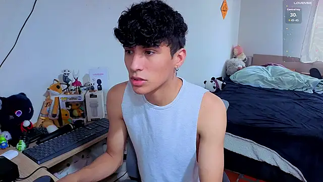 TwoBoys4Cum online show from 11/23/25, 09:14