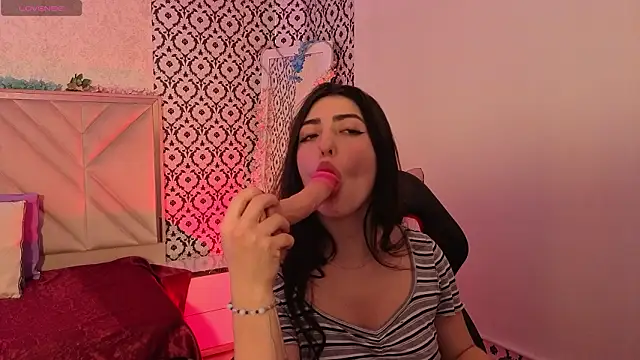 Ixchel tay online show from 03/11/26, 03:23