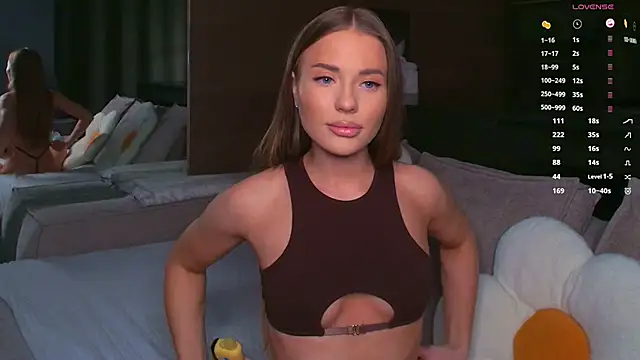 AlexisGraysX online show from 09/11/25, 10:43