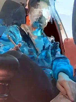 GoldenPussy1329 online show from 03/26/26, 01:17