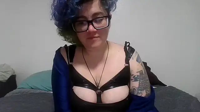 Snapshot of daniak90 chatting on 10/03/25, 08:33 daniak90 online show from 10/03/25, 08:33