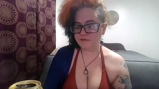 Snapshot of daniak90 chatting on 11/15/25, 01:40 daniak90 online show from 11/15/25, 01:40