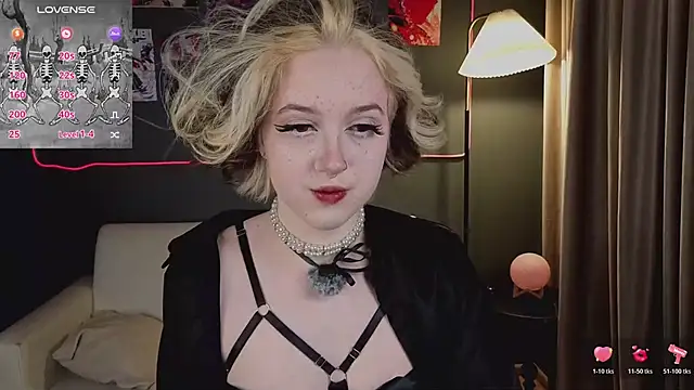 luna son online show from 04/08/26, 10:21