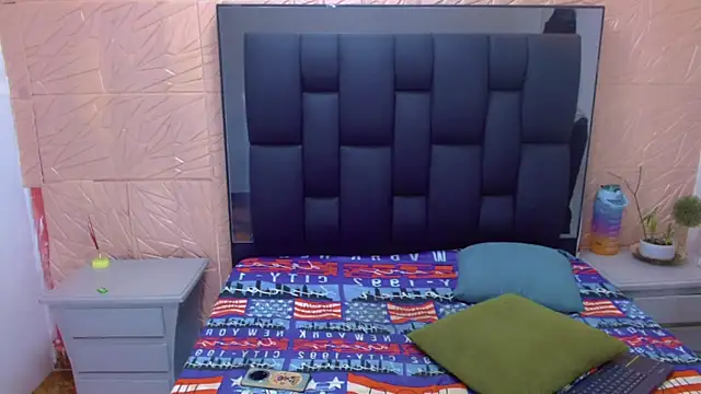 thaigo twink38 online show from 10/18/25, 04:59