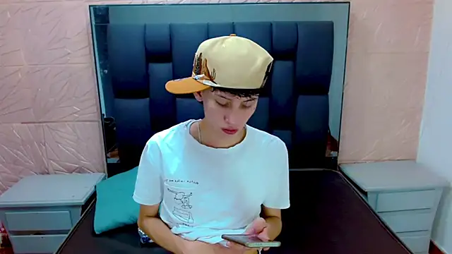 thaigo twink38 online show from 11/08/25, 04:12