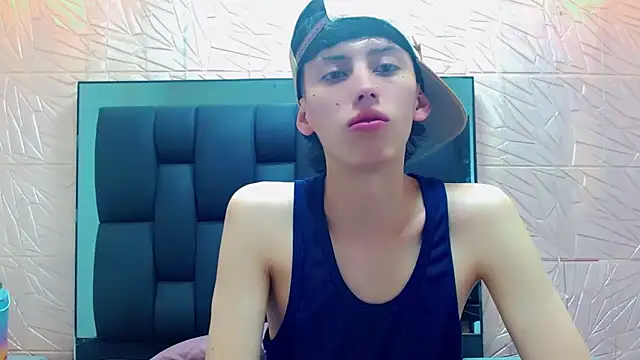 thaigo twink38 online show from 11/29/25, 05:43