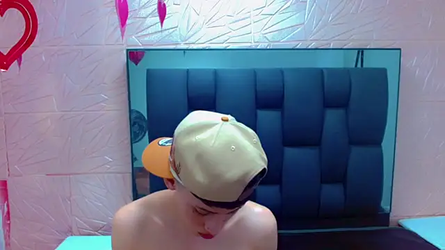 thaigo twink38 online show from 02/17/26, 07:16