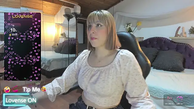 Snapshot of sophialyh_1 chatting on 02/11/26, 01:27 sophialyh 1 online show from 02/11/26, 01:27
