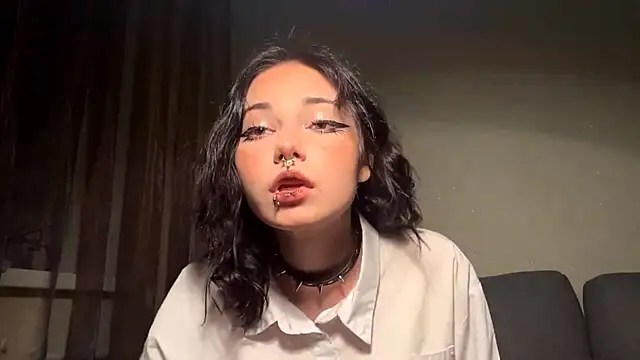 Beeping Creature online show from 09/29/25, 03:28