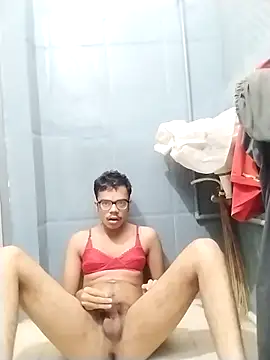 sexybobby13 online show from 10/16/25, 08:48