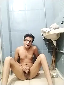 sexybobby13 online show from 02/19/26, 08:32