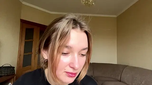 CoraJamerson online show from 10/06/25, 09:18