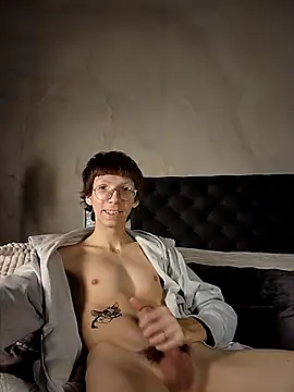 TommieHi online show from 10/04/25, 12:25