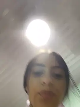 Snapshot of miluwatson chatting on 11/05/25, 08:09 miluwatson online show from 11/05/25, 08:09