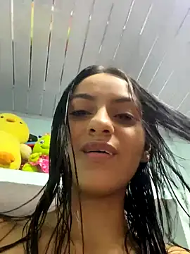 Snapshot of miluwatson chatting on 11/11/25, 06:52 miluwatson online show from 11/11/25, 06:52