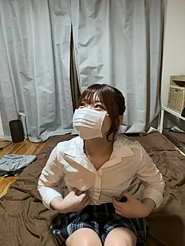 Snapshot of nodoka1111 chatting on 10/21/25, 11:22 nodoka1111 online show from 10/21/25, 11:22