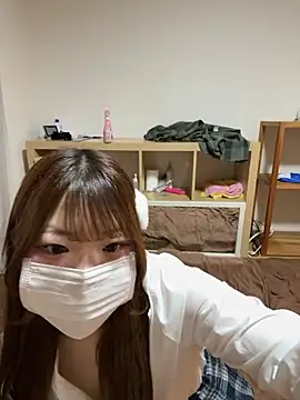 Snapshot of nodoka1111 chatting on 10/25/25, 07:16 nodoka1111 online show from 10/25/25, 07:16