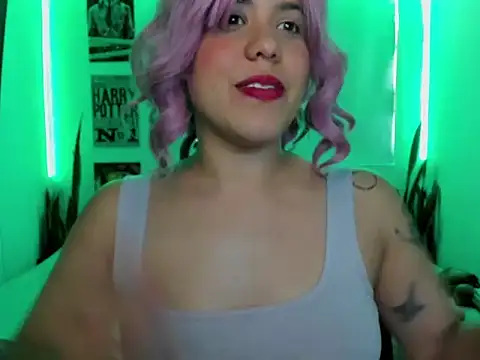 Tinawildd online show from 03/26/26, 06:24