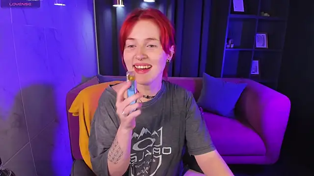 Freirenee online show from 10/12/25, 01:32