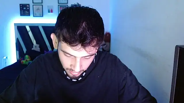 Sebasxxl12 online show from 01/05/26, 07:28