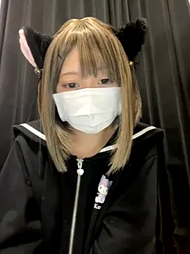 Nyamo-chan online show from 10/10/25, 04:06