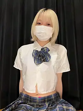 Nyamo-chan online show from 06/02/26, 03:25