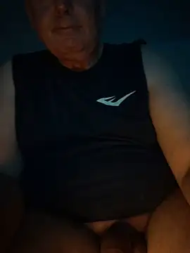 Snapshot of here2play_69 chatting on 02/15/26, 08:38 here2play 69 online show from 02/15/26, 08:38