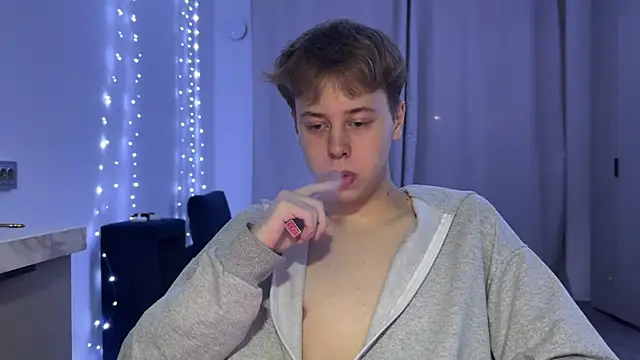  bee boy  online show from 10/11/25, 04:05