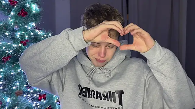  bee boy  online show from 11/30/25, 05:28