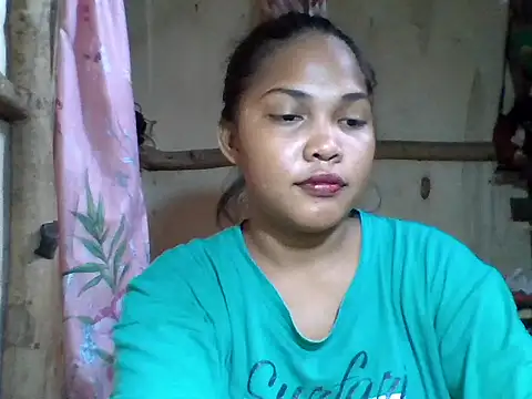 Snapshot of sweetlexypinay19 chatting on 07/16/26, 11:33 sweetlexypinay19 online show from 07/16/26, 11:33