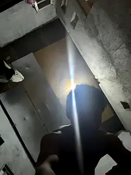 Snapshot of bagossetyaw chatting on 10/26/25, 12:05 bagossetyaw online show from 10/26/25, 12:05