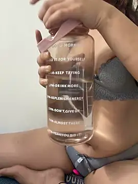 Horny pratiksha online show from 04/02/26, 03:53