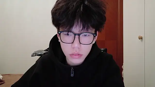 hangzi-0011 online show from 12/04/25, 12:25