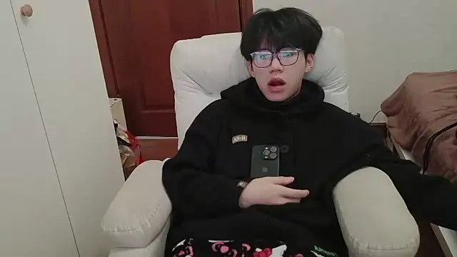 hangzi-0011 online show from 01/11/26, 07:57