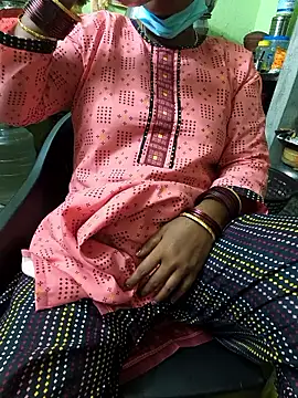 Tamilselviroja- online show from 06/19/26, 02:43