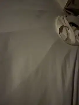 heet1998 online show from 04/13/26, 04:40