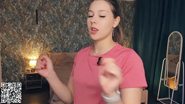 Snapshot of MondoNeko chatting on 11/28/25, 07:11 MondoNeko online show from 11/28/25, 07:11