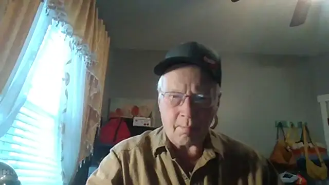 Farmall400 online show from 12/15/25, 02:32