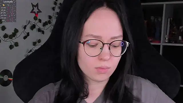 power robynn online show from 10/16/25, 03:57