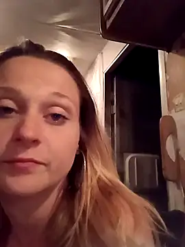 Queen2454 online show from 03/29/26, 06:13