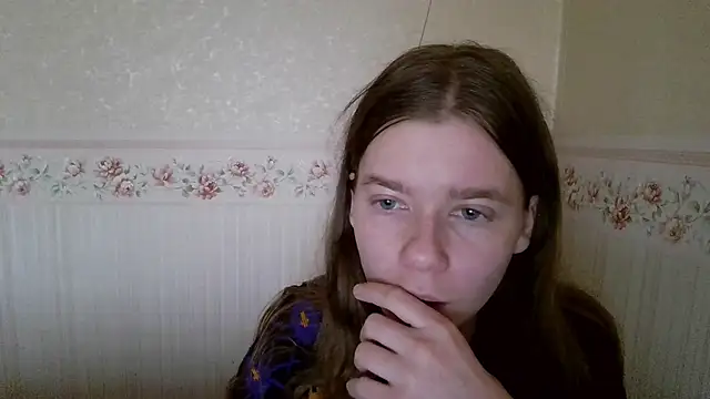 0nlyLola online show from 10/24/25, 07:05